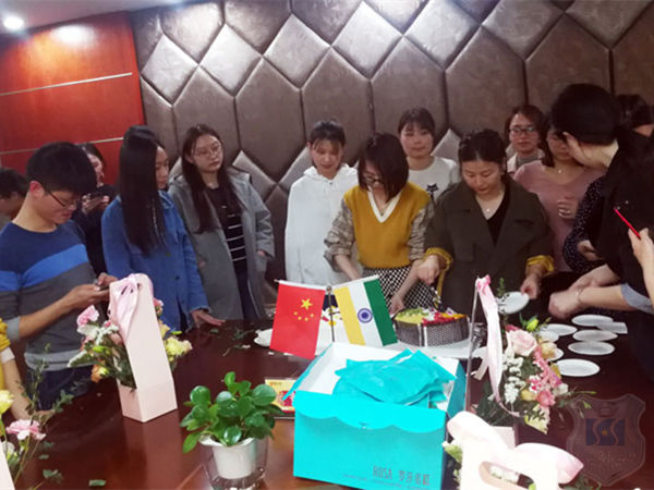 湖南隆盛達(dá)鋼管廠家生日會